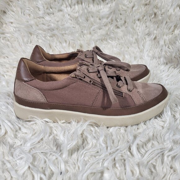 Vionic Women's Suede Flats in Mauve Size 8 - Picture 3 of 9